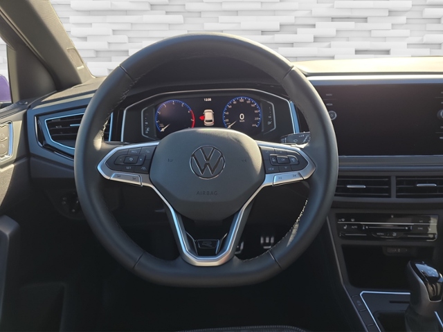 Polo 1.0 TSI R-Line+Matrix-LED+NAVI+PARKLENK+APP