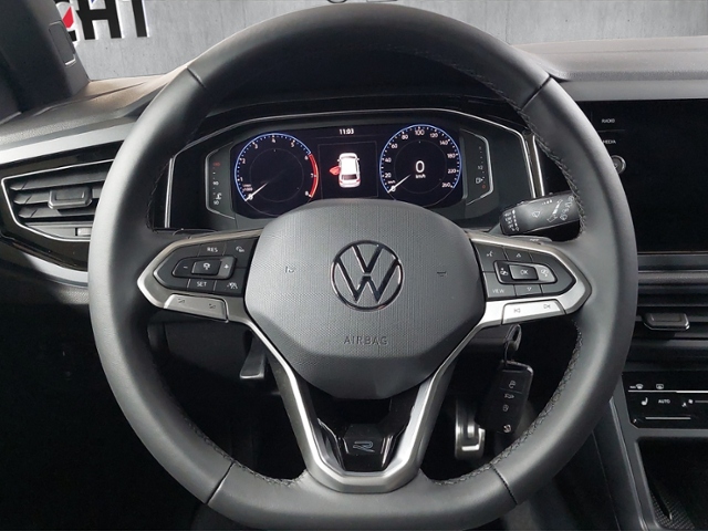 Polo 1.0 TSI R-Line+LED-MATRIX+NAVI+APP-CON.+ACC