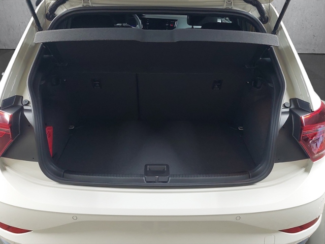 Polo 1.0 TSI R-Line+LED-MATRIX+NAVI+APP-CON.+ACC