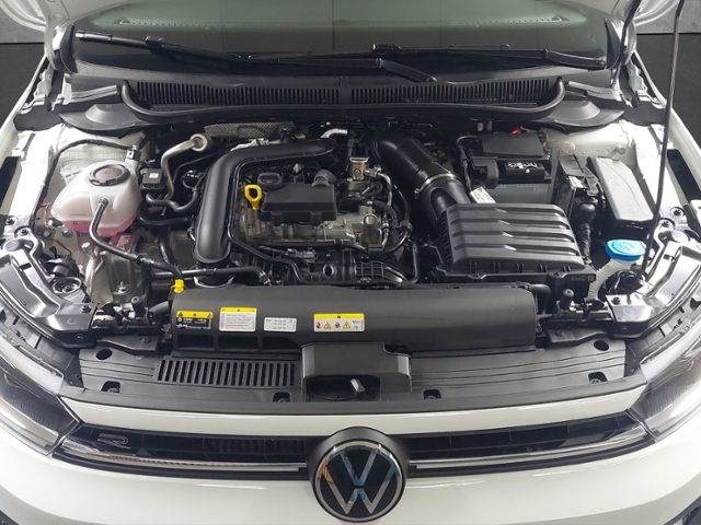 Polo 1.0 TSI R-Line+LED-MATRIX+NAVI+APP-CON.+ACC