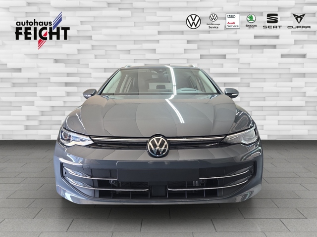 Golf VIII Variant 1.5 eTSI Style+LED+NAV+AHK+RFK