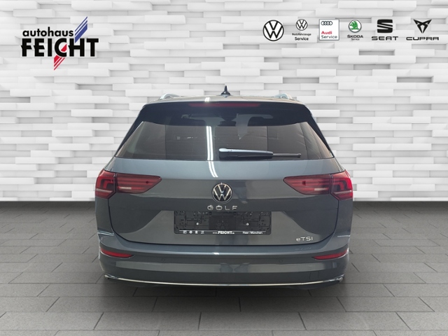 Golf VIII Variant 1.5 eTSI Style+LED+NAV+AHK+RFK