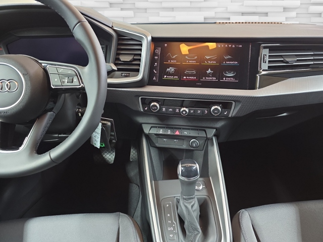 A1 Sportback 1.0 TFSI 25 advanced+PDC+GRA+SITZH.