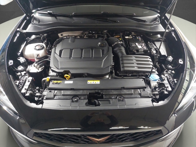 Leon 2.0 TDI LED+NAVI+FULL LINK+PARKLENK+ACC+RFK