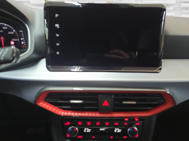 Ibiza 1.0 TSI FR+Black Edition+LED+NAVI+APP+RFK