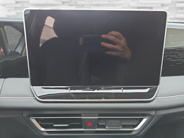 Tiguan 1.5 eTSI Elegance+AHK+LED+NAVI+CARPLAY