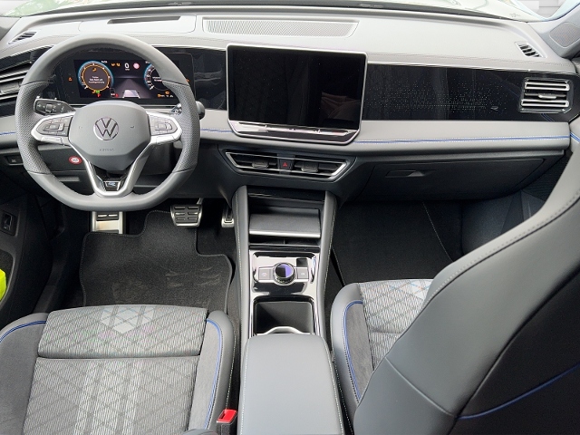 Tiguan 2.0 TDI R-Line+4Motion+LED+NAVI+AHK+ACC