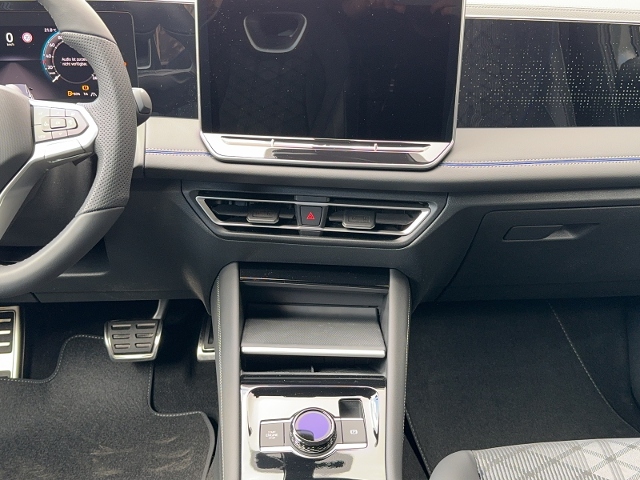 Tiguan 2.0 TDI R-Line+4Motion+LED+NAVI+AHK+ACC