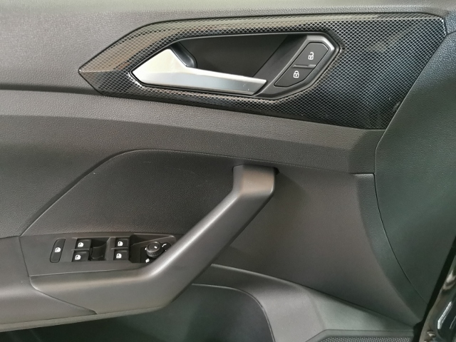 T-Cross 1.0 TSI Life+READY2DISCOVER+LED+RFK+APP