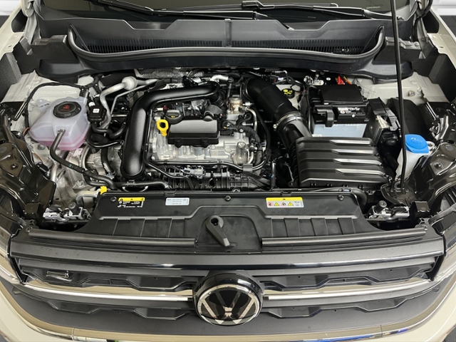 T-Cross 1.0 TSI R-Line+LED+AHK+NAVI+APP-CONNECT