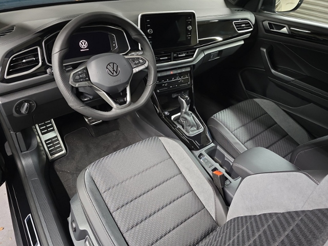T-Roc Cabriolet 1.5 TSI R-Line+LED+NAV+AHK+RFK