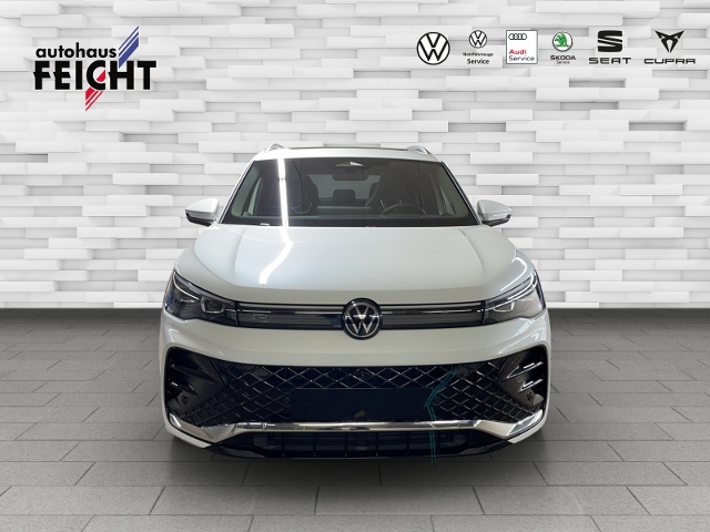 Tiguan 1.5 eTSI R-Line+MATRIX+AHK+HUD+PANO+NAVI