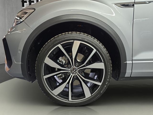 T-Roc R-Line 1.5 l TSI 110 kW (150 P S) DSG