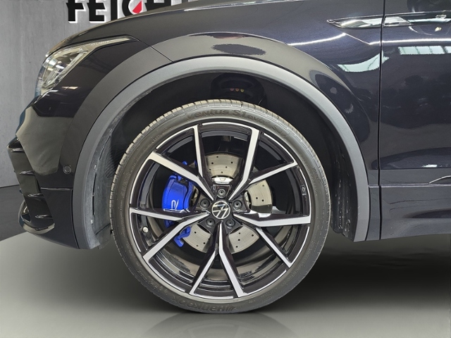 Tiguan R 2.0 TSI 4Motion+LED+NAVI+PANO+AHK+APP