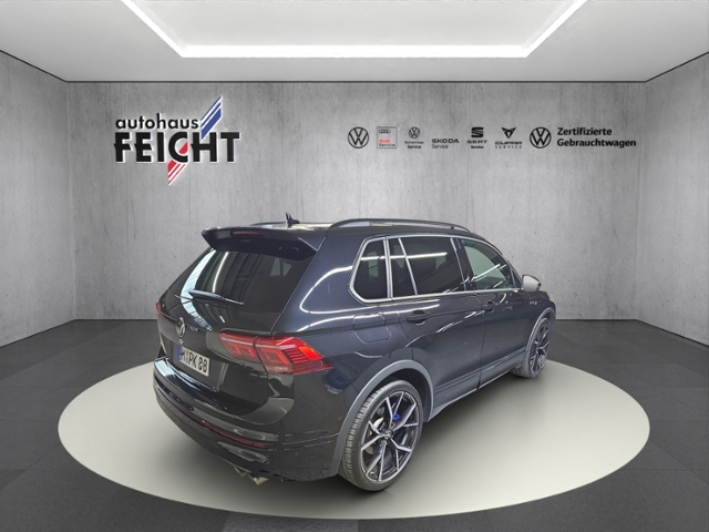 Tiguan R 2.0 TSI 4Motion+LED+NAVI+PANO+AHK+APP