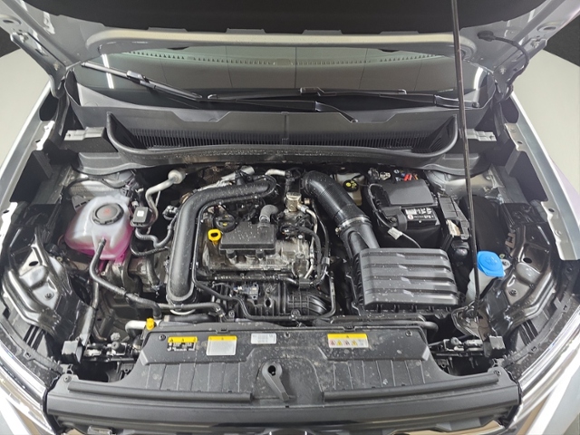 T-Cross R-Line 1.0 l TSI  85 kW (116 PS) DSG