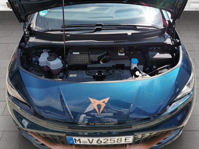Born 170 kW Basis 170kW KLIMA LED NAVI