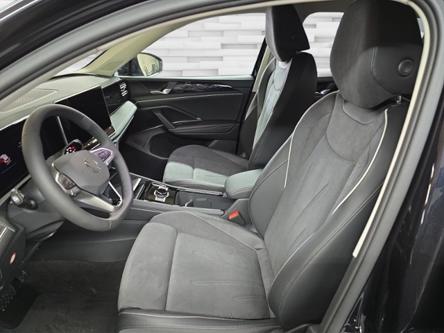 Tiguan Elegance 1,5 l eHybrid DSG KLIMA LED ALU