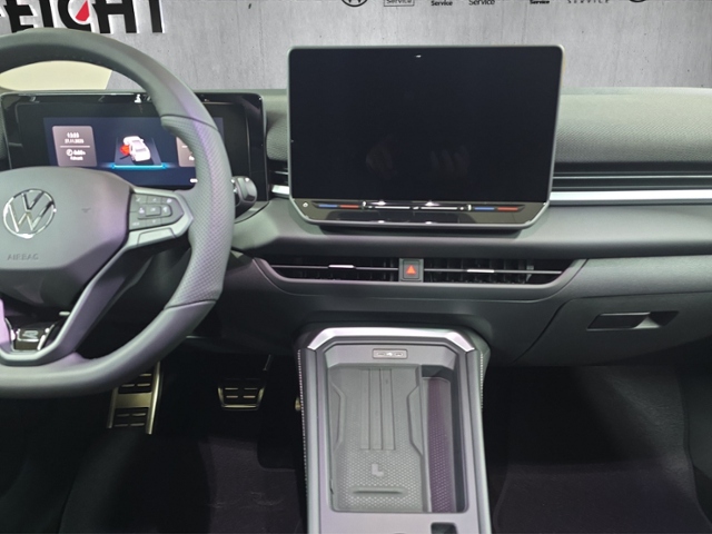 T-Roc R-Line 1.5 l eTSI  110 kW (150 PS) DSG