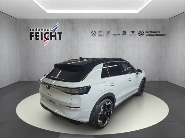 T-Roc R-Line 1.5 l eTSI  110 kW (150 PS) DSG