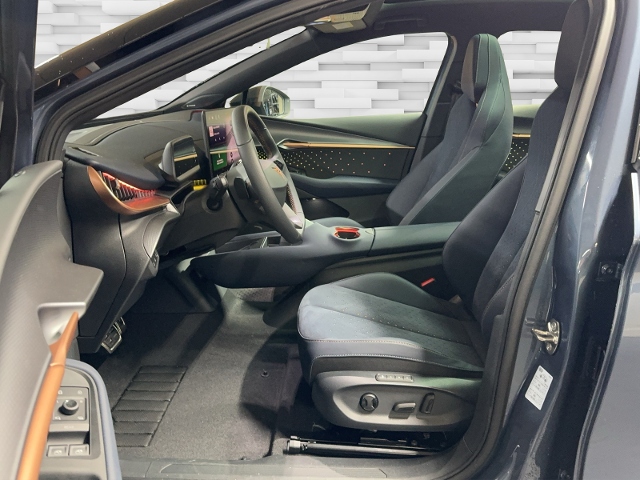 Tavascan Dual Engine VZ 4Drive 250 kW Allrad KLI