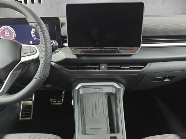 T-Roc 1.5 eTSI R-Line+LED-MATRIX+NAVI+AHK+RFK